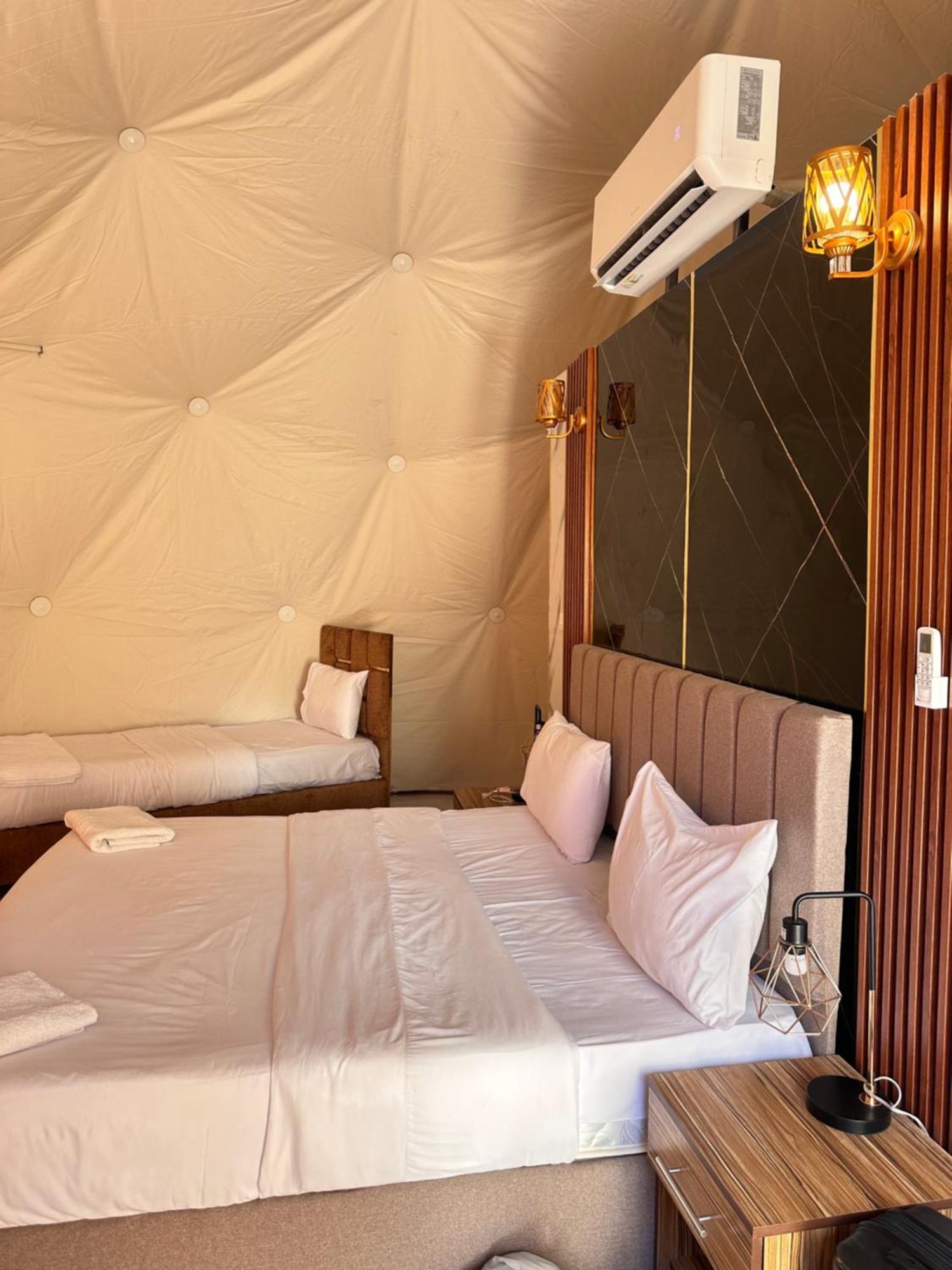 Rum Four Mountain Luxury Camp Вади-Рам Экстерьер фото