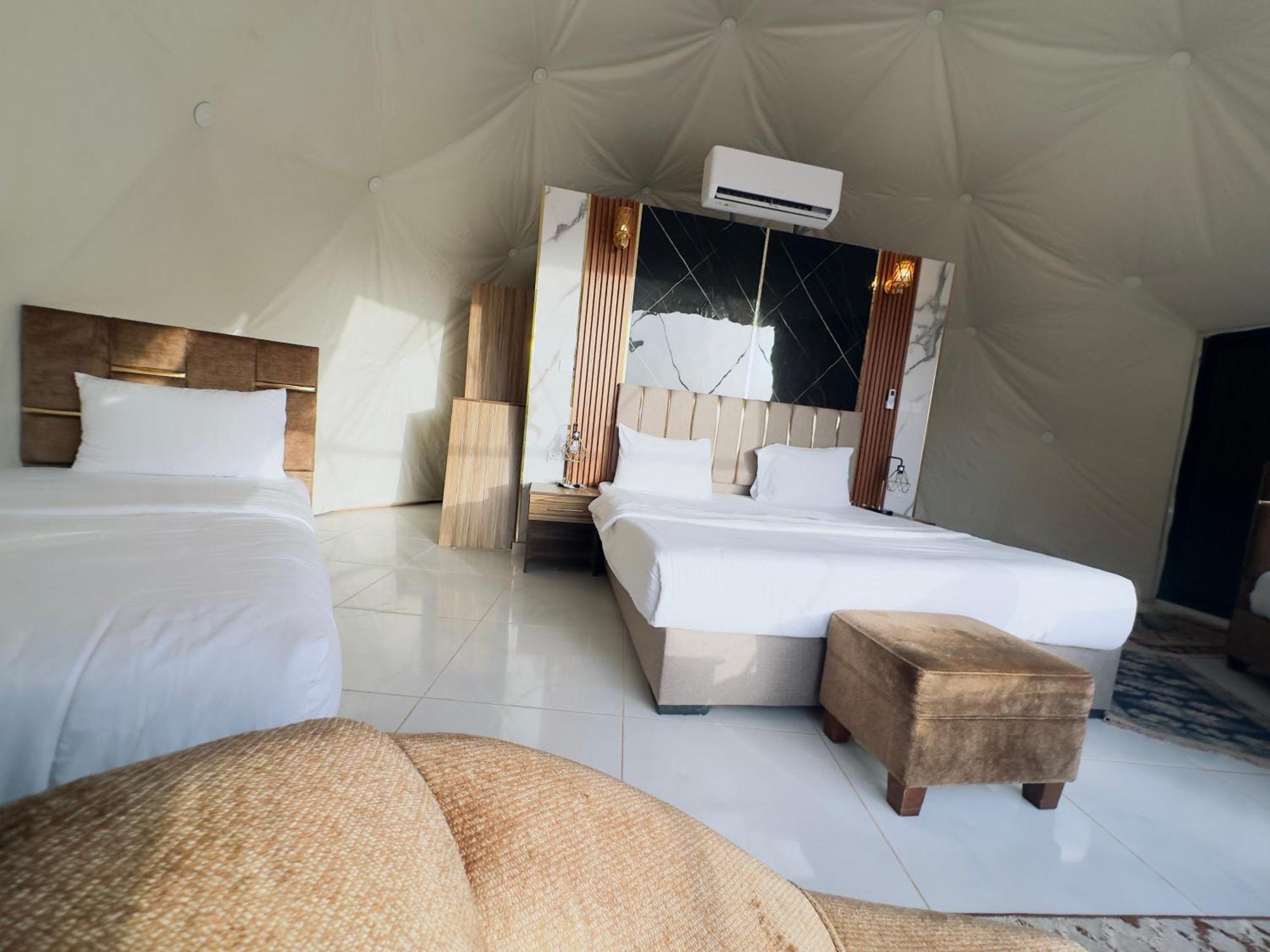 Rum Four Mountain Luxury Camp Вади-Рам Экстерьер фото